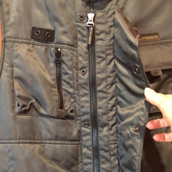 Tommy Hilfiger Men’s Nylon Puffed Vest - Picture 8 of 14